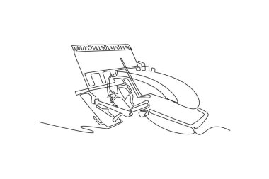 Tek sıra halinde özel tarımsal makineler, spreyler ya da arazi bakım araçları. Benzersiz şekil şasisi ve mekanik bileşenler. Bir çizgi çizimi grafik tasarım vektör çizimi