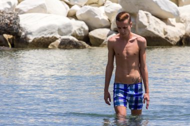 Çocuk sahilde, Kıbrıs