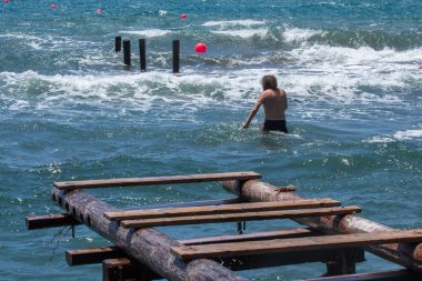 kayalar ve ufuk deniz manzarası