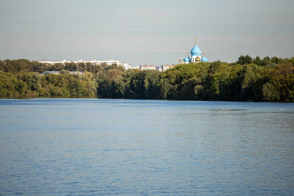 Panoramiczny Widok Moskwy Rzeki Kościoła Linii Horyzontu — Zdjęcie stockowe