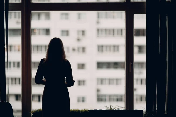 Mujer de negocios joven adulto entrenador en la oficina. — Foto de Stock