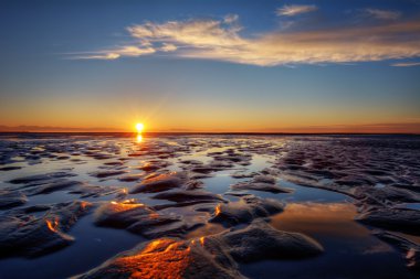 günbatımı okyanus plaj