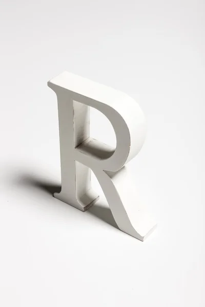 White wood craft for alphabet 'R' — Zdjęcie stockowe