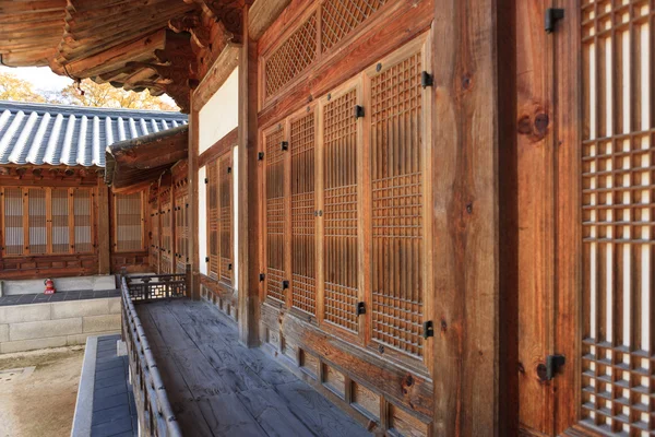 Koreanska traditionella trä hus 'Hanok' närbild — Stockfoto