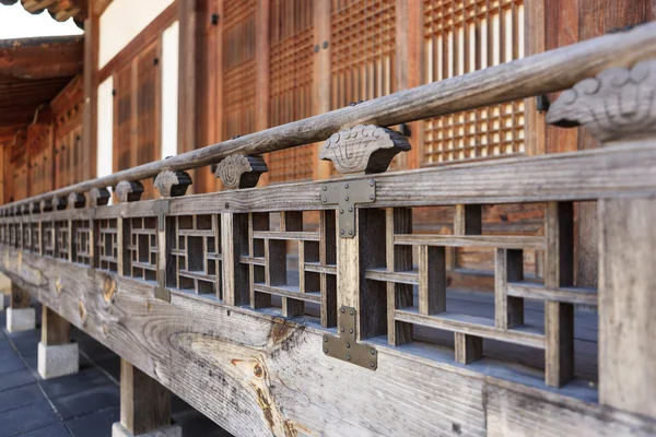 Casa de madera tradicional coreana 'HanOk' de cerca — Foto de Stock