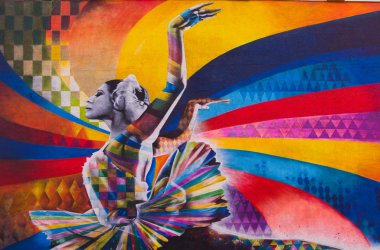 Moskova, Rusya, 20 Haziran 2015. Rus sahne: Maya Plisetskaya Brezilyalı sanatçı Eduardo Kobra, Moskova'da Dmitrovka street tarafından büyük Dmitrovka üzerinde