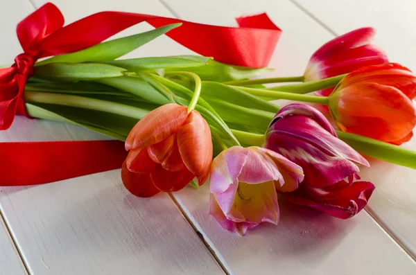 Tulpen en wenskaart — Stockfoto