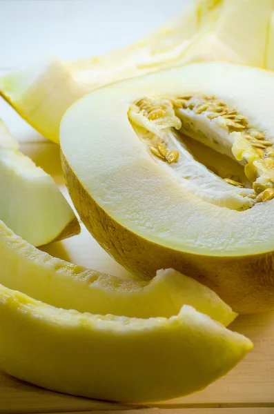 Tranches de melon mûr Images De Stock Libres De Droits