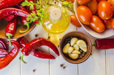 sebze ve sos adzhika