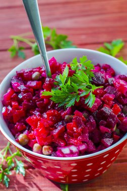 sebze salatası salata sosu