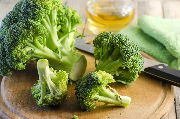 taze brokoli parçaları