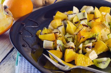 Taze Meyve Salatası