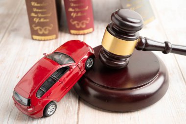 Bangkok, Tayland. 15 Mart 2024 Araba kazası davası ve sigorta..