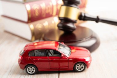 Bangkok, Tayland. 15 Mart 2024 Araba kazası davası ve sigorta..