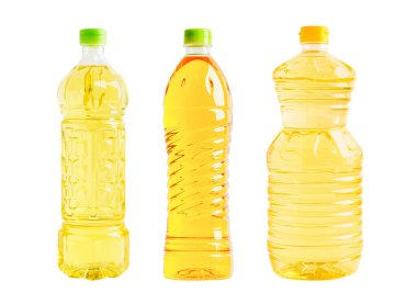 Sebze yağı şişesi beyaz arka planda izole edilmiş, organik sağlıklı yemekler pişirmek için..