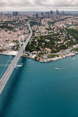 Istanbul ve Boğaziçi Köprüsü