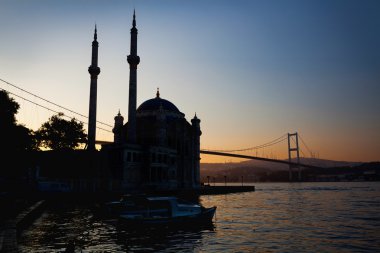 Ortaköy Mecidiye Camii