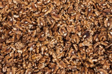 Soyulmuş ceviz yığını