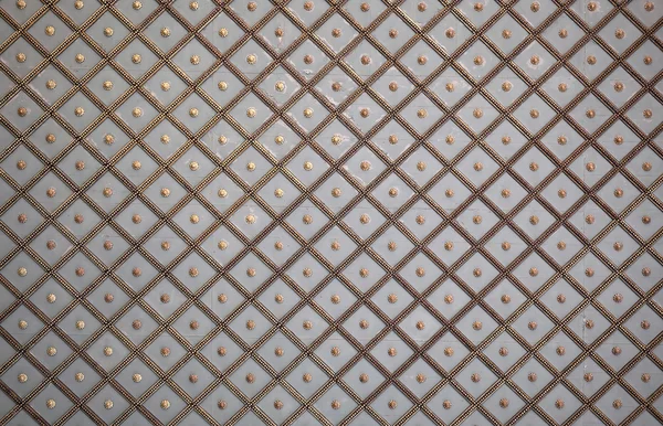 Decorative pattern in the ceiling — Stock Photo, Image