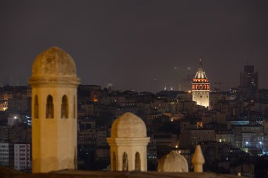Galata Kulesi ile aydınlatma
