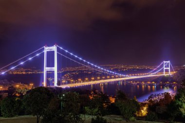 Istanbul'da Sultan Mehmet Köprüsü