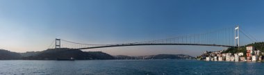 Istanbul'da Sultan Mehmet Köprüsü