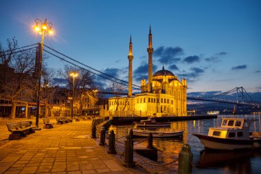 Ortaköy Mecidiye Camii
