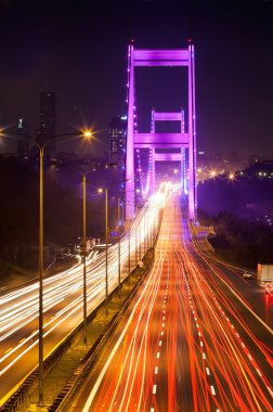 Istanbul'da Sultan Mehmet Köprüsü