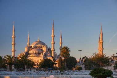 Ünlü Sultanahmet Camii