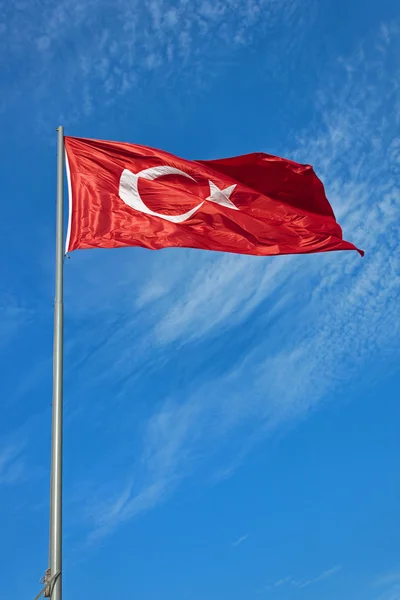 Турецький прапор на полюс — стокове фото