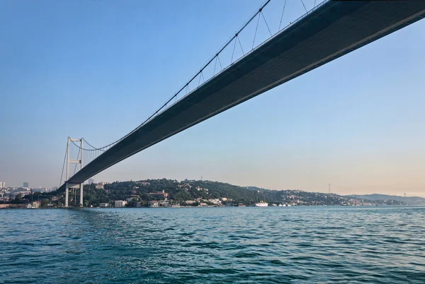 Ponte do Bósforo famosa — Fotografia de Stock