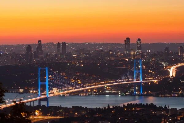 Bosfor Bridge świcie — Zdjęcie stockowe