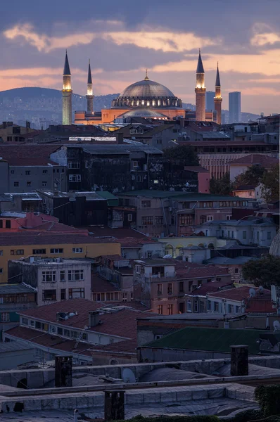 Hagia Sofia och stadsbilden — Stockfoto
