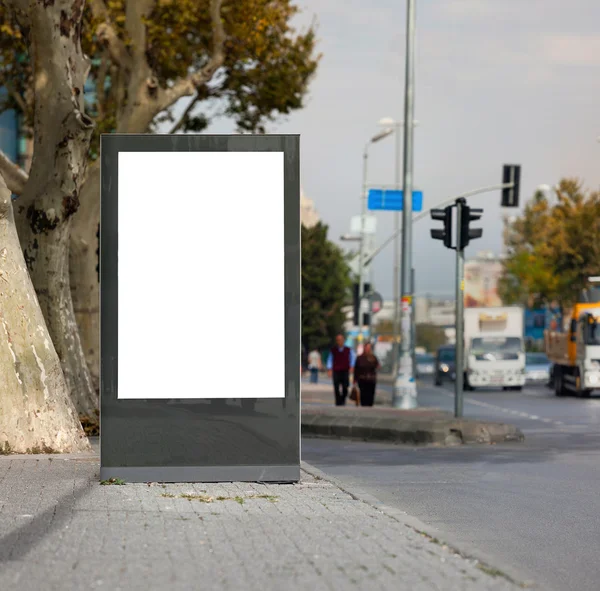 Cartaz branco em branco — Fotografia de Stock