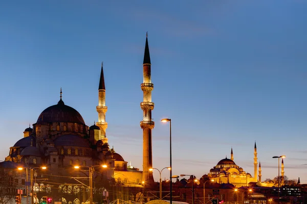 Nova mesquita e mesquita Suleymaniye — Fotografia de Stock