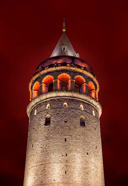 Torre de Galata com iluminação — Fotografia de Stock