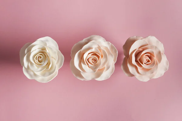 Lindas rosas fondant — Fotografia de Stock