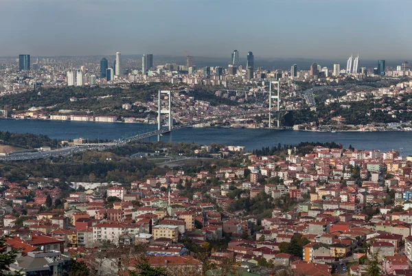 Boğaziçi Köprüsü'nün havadan görünümü — Stok fotoğraf