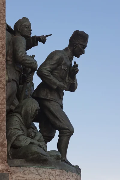 Taksim Meydanı bağımsızlık Anıtı — Stok fotoğraf