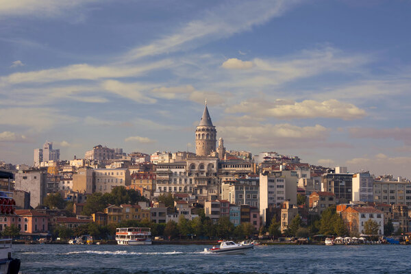 Историческая архитектура Бейоглу
