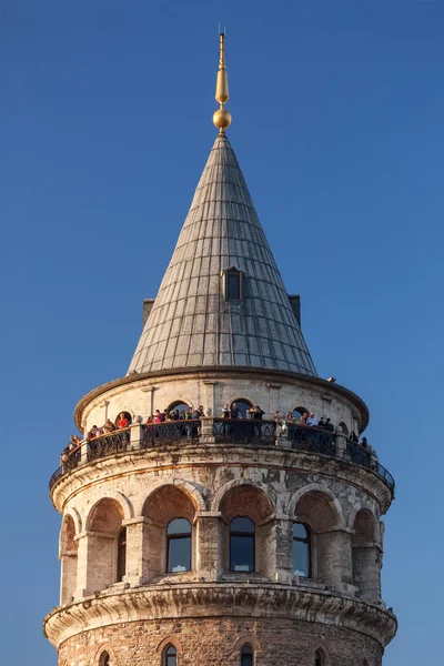 Galata tower and tourists — Stock Photo, Image