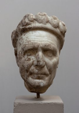 oude Romeinse standbeeld