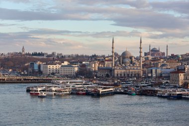 Yeni Camii ve Ayasofya'nın
