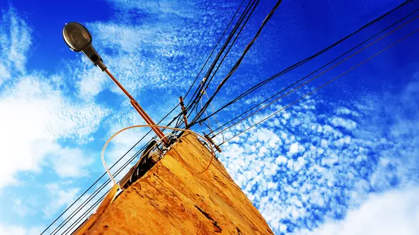 Power and communication lines — Stock Photo, Image