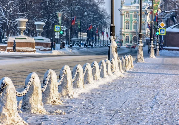 Адміралтейська Набережна Санкт Петербурзі Холодний Зимовий День — стокове фото
