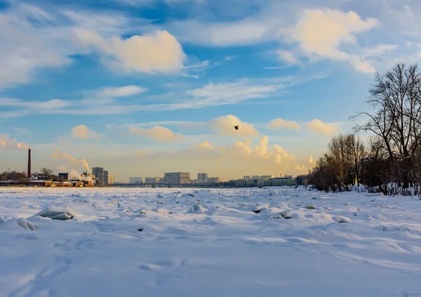 Панорама Зимы Замерзающая Нева Санкт Петербурге — стоковое фото