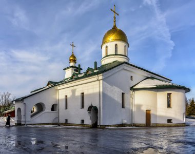 Kolpino 'daki Kutsal Üçlü Katedrali. Kolpino 'daki Kutsal Üçleme Katedrali' nin anısına inşa edildi. Büyük Vatanseverlik Savaşı 'nda yıkıldı.. 
