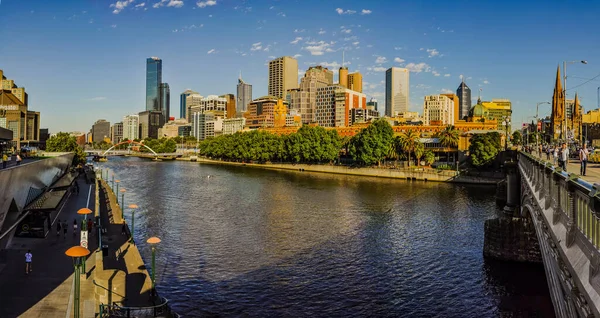 Southbank Promenade Melbourne Victoria Australia December 2013 View Yarra River —  Fotos de Stock