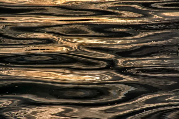 Reflejos Luz Solar Agua Embalse — Foto de Stock