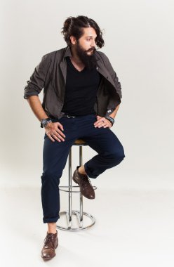 man black shirt and pants